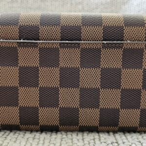 Sarah Damier Ebene Wallet - Image 3