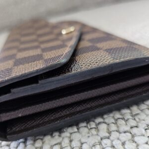 Sarah Damier Ebene Wallet - Image 4
