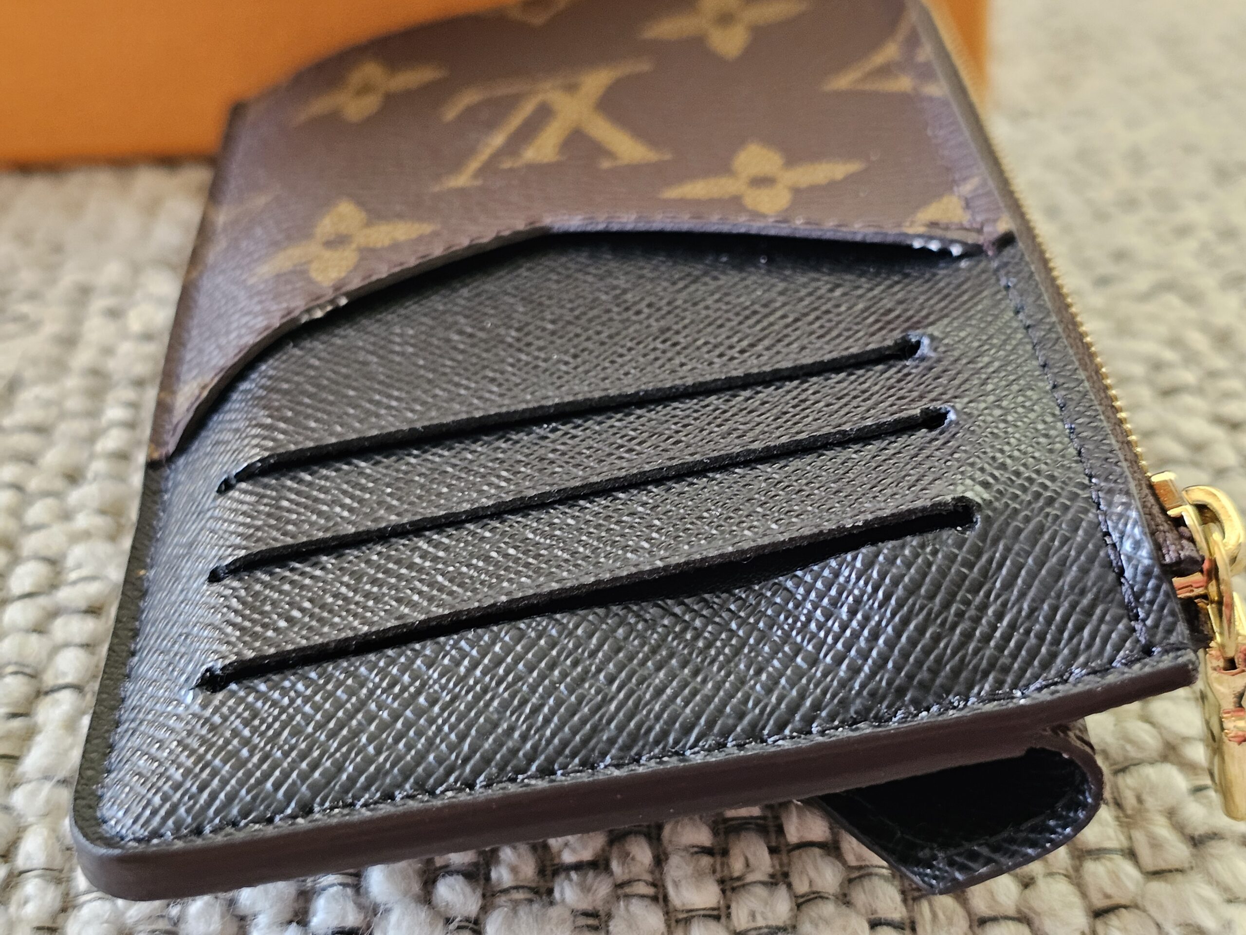 Recto Verso Card Holder - Image 17
