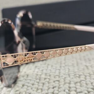 Oval Havana Sunglasses C D - Image 6