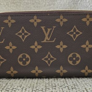 Zippy Monogram