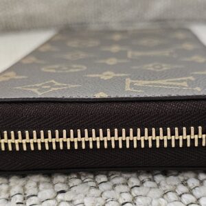 Zippy Monogram - Image 6
