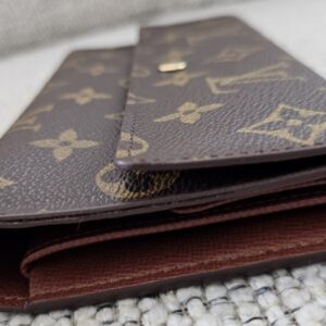 International Wallet Monogram - Image 5