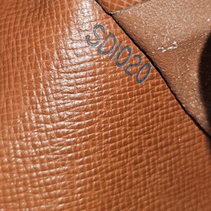 International Wallet Monogram - Image 16