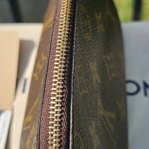 Cosmetic Pouch PM - Image 6