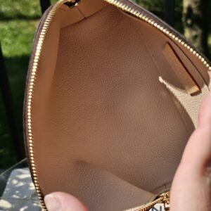 Cosmetic Pouch PM - Image 14