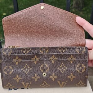 Sarah Canvas Wallet Monogram - Image 8