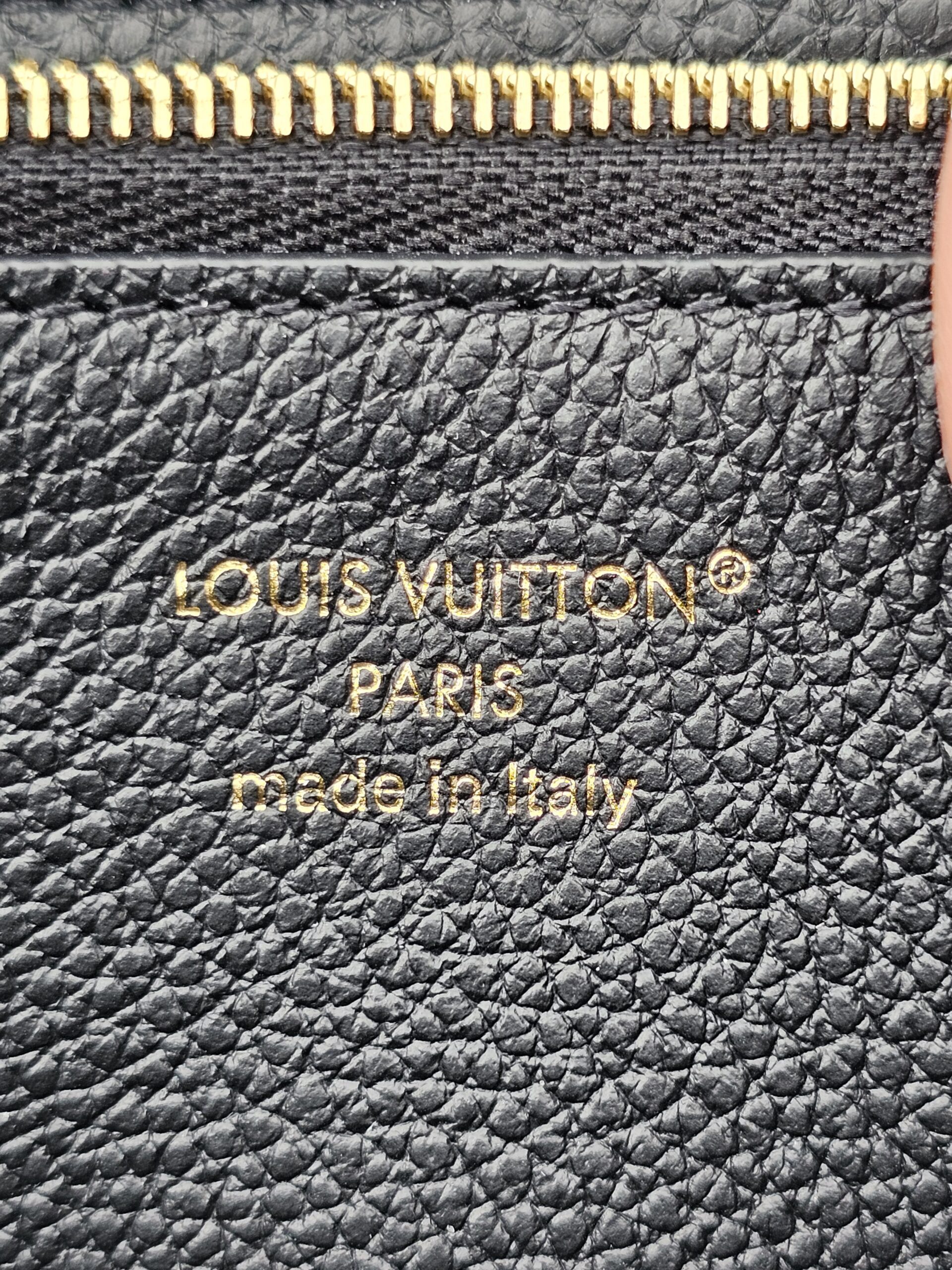 Margot Empreinte Black Wallet - Image 16