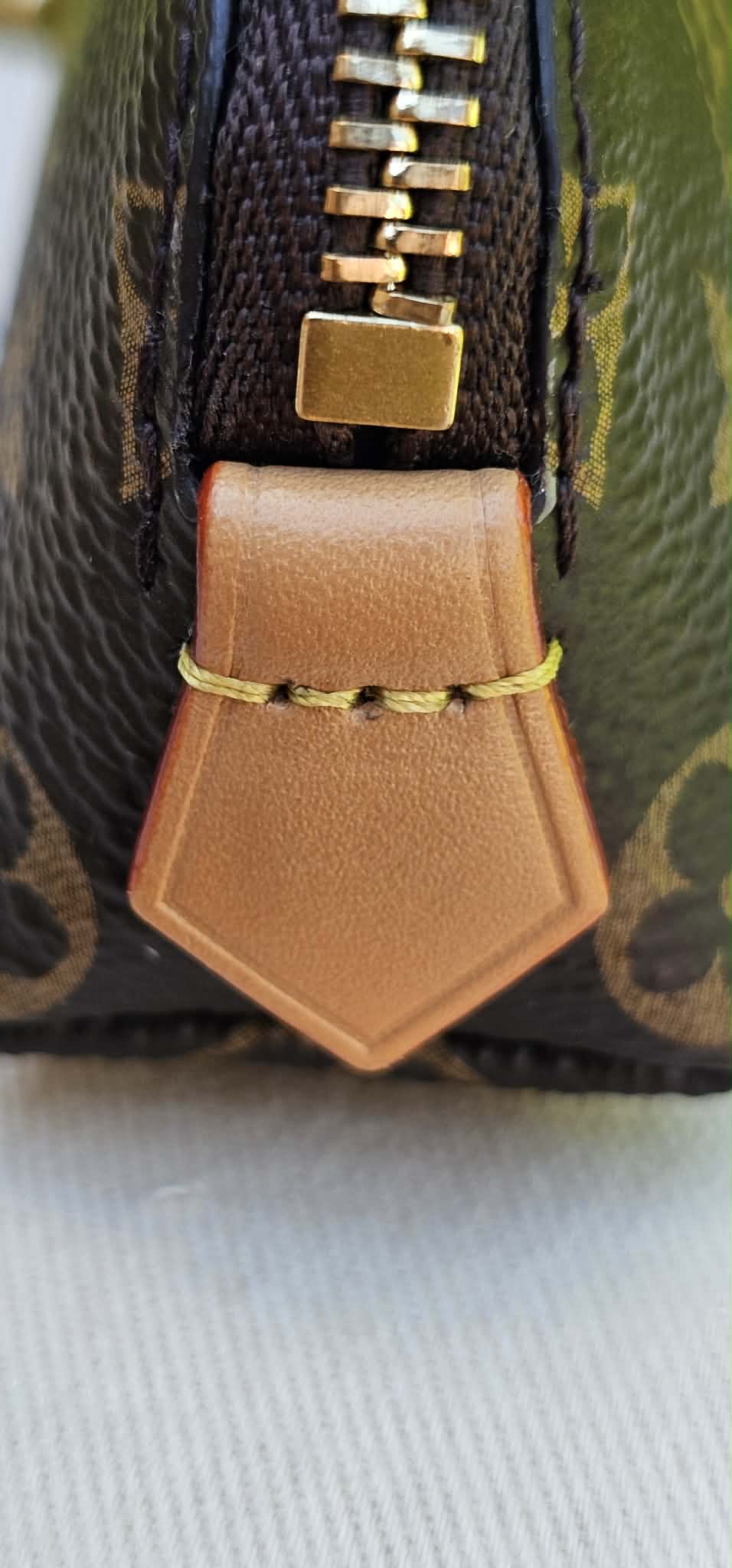Cosmetic Purse - Image 14