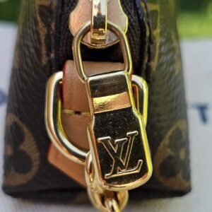 Cosmetic Purse - Image 9