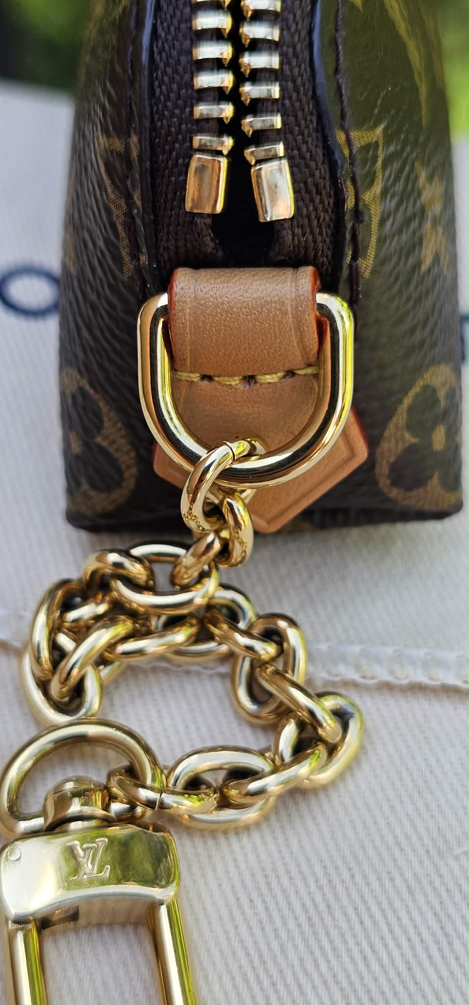 Cosmetic Purse - Image 18