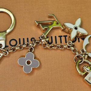 Fleur De Monogram Charm - Image 4