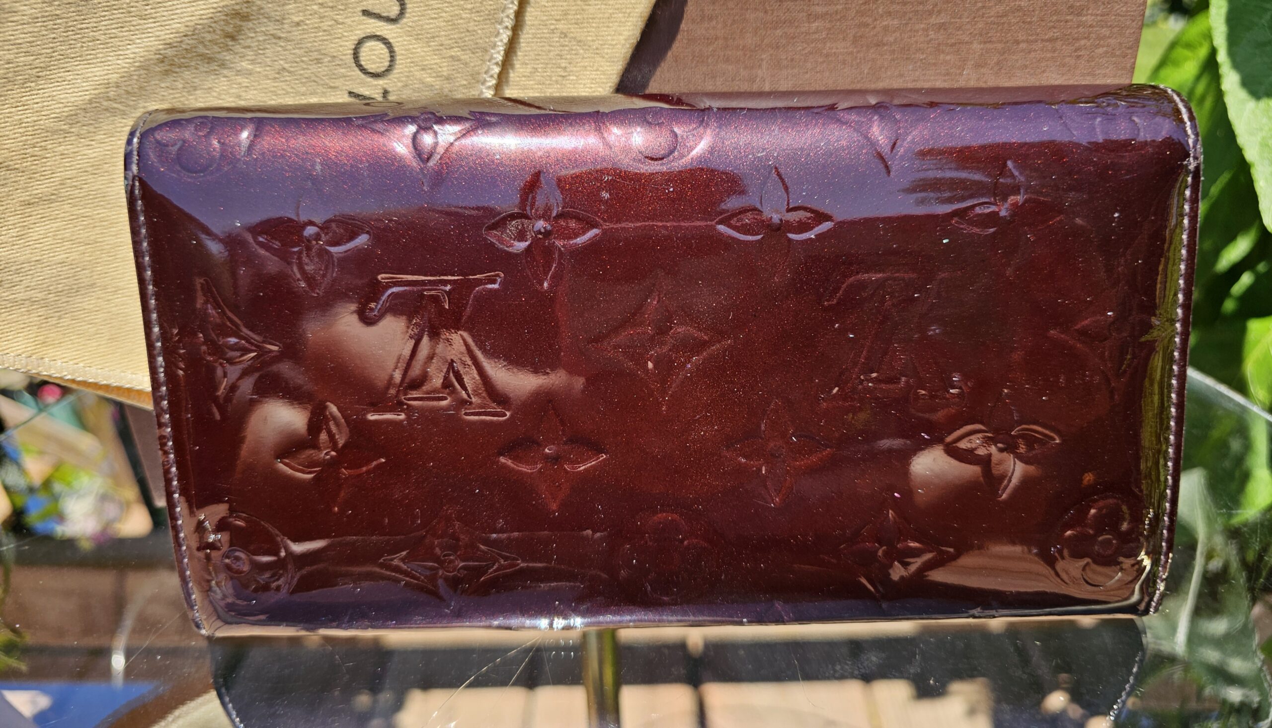 Louis Vuitton Vernis Leather Amarante - Image 3