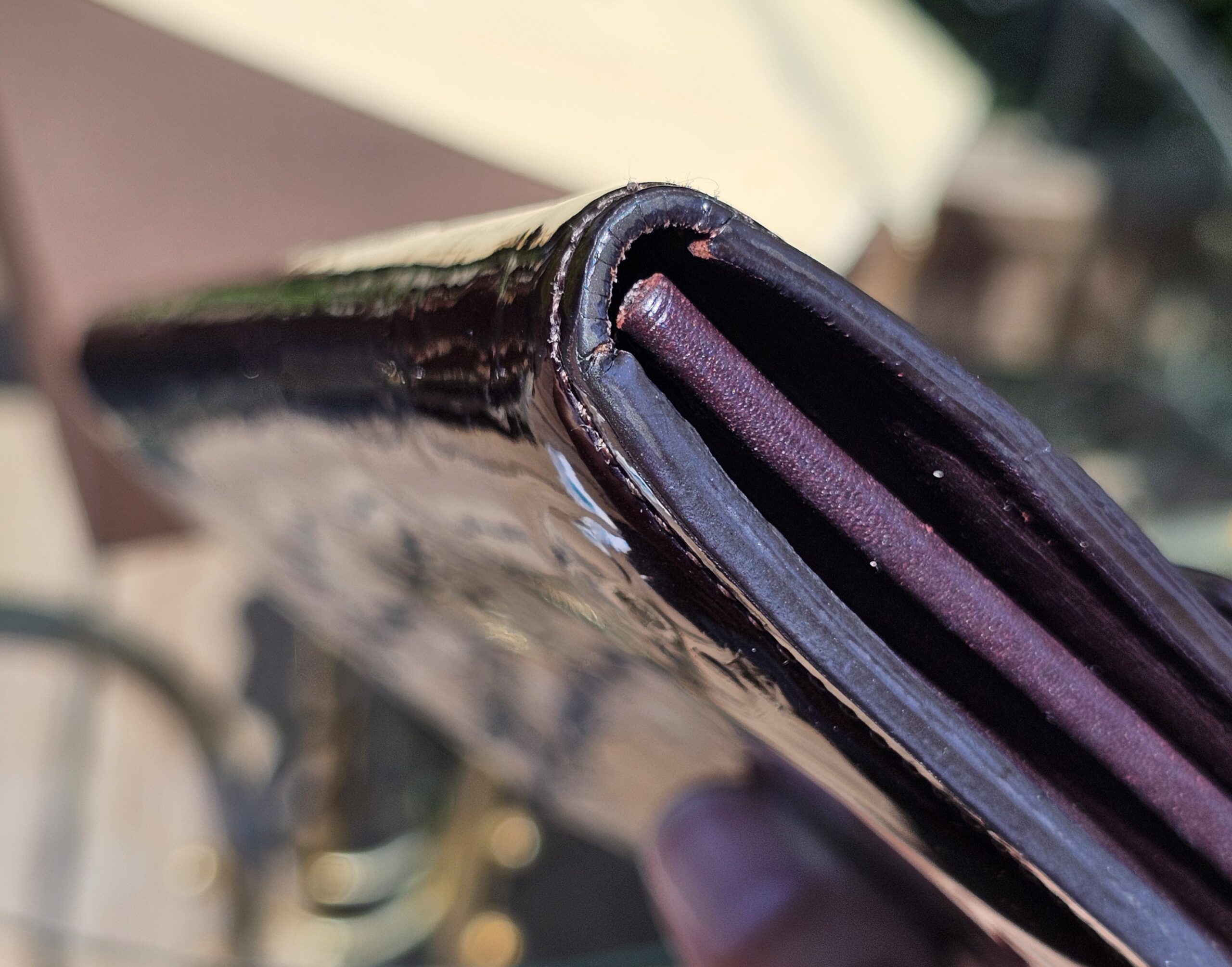 Louis Vuitton Vernis Leather Amarante - Image 9