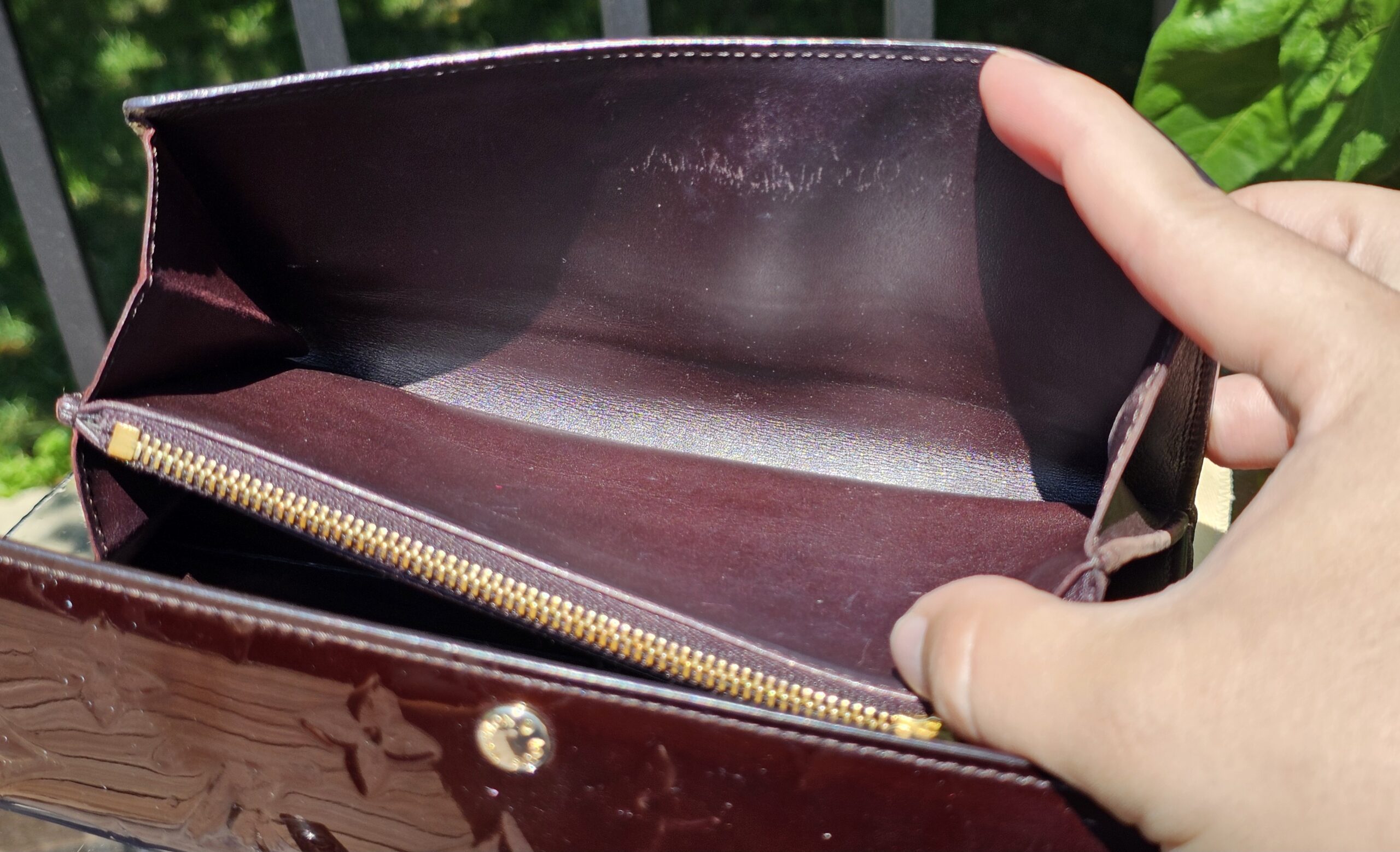 Louis Vuitton Vernis Leather Amarante - Image 15