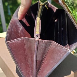 Louis Vuitton Vernis Leather Amarante - Image 18