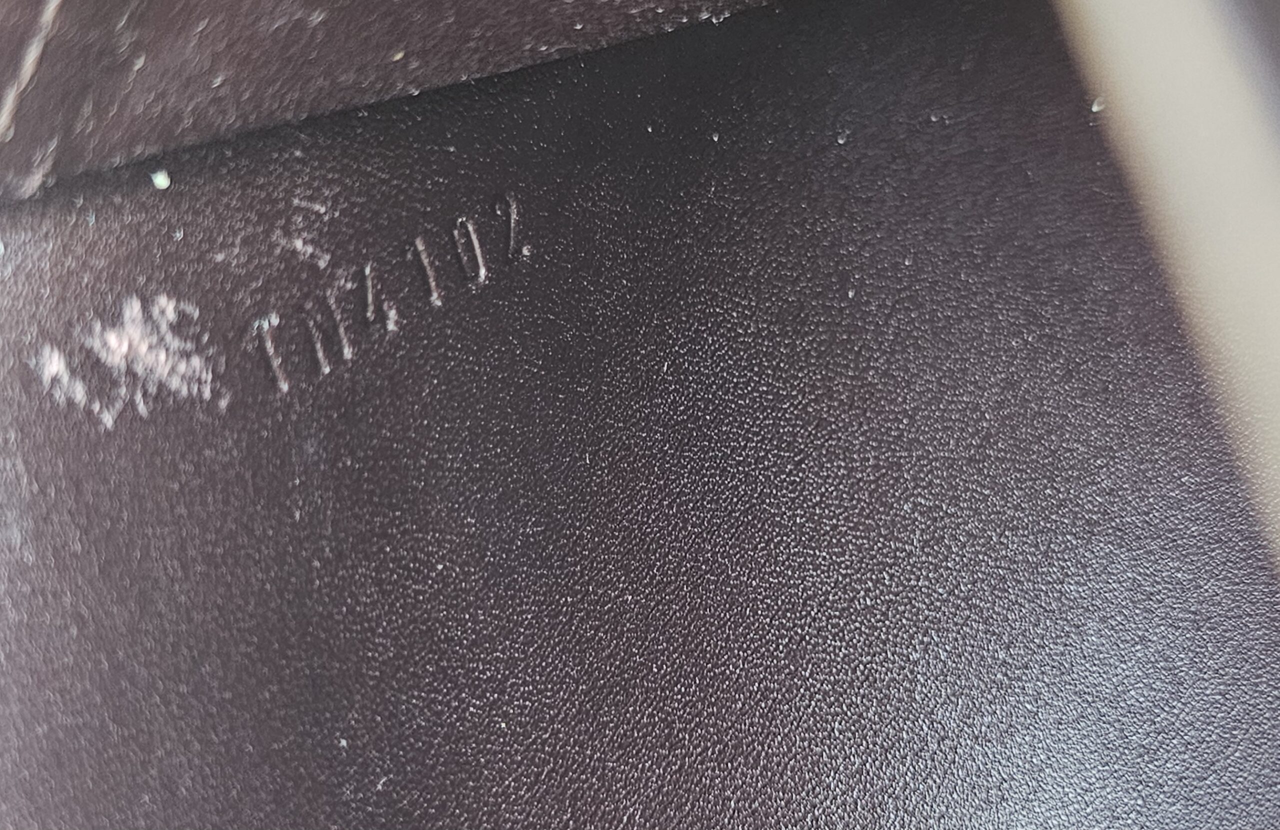 Louis Vuitton Vernis Leather Amarante - Image 20