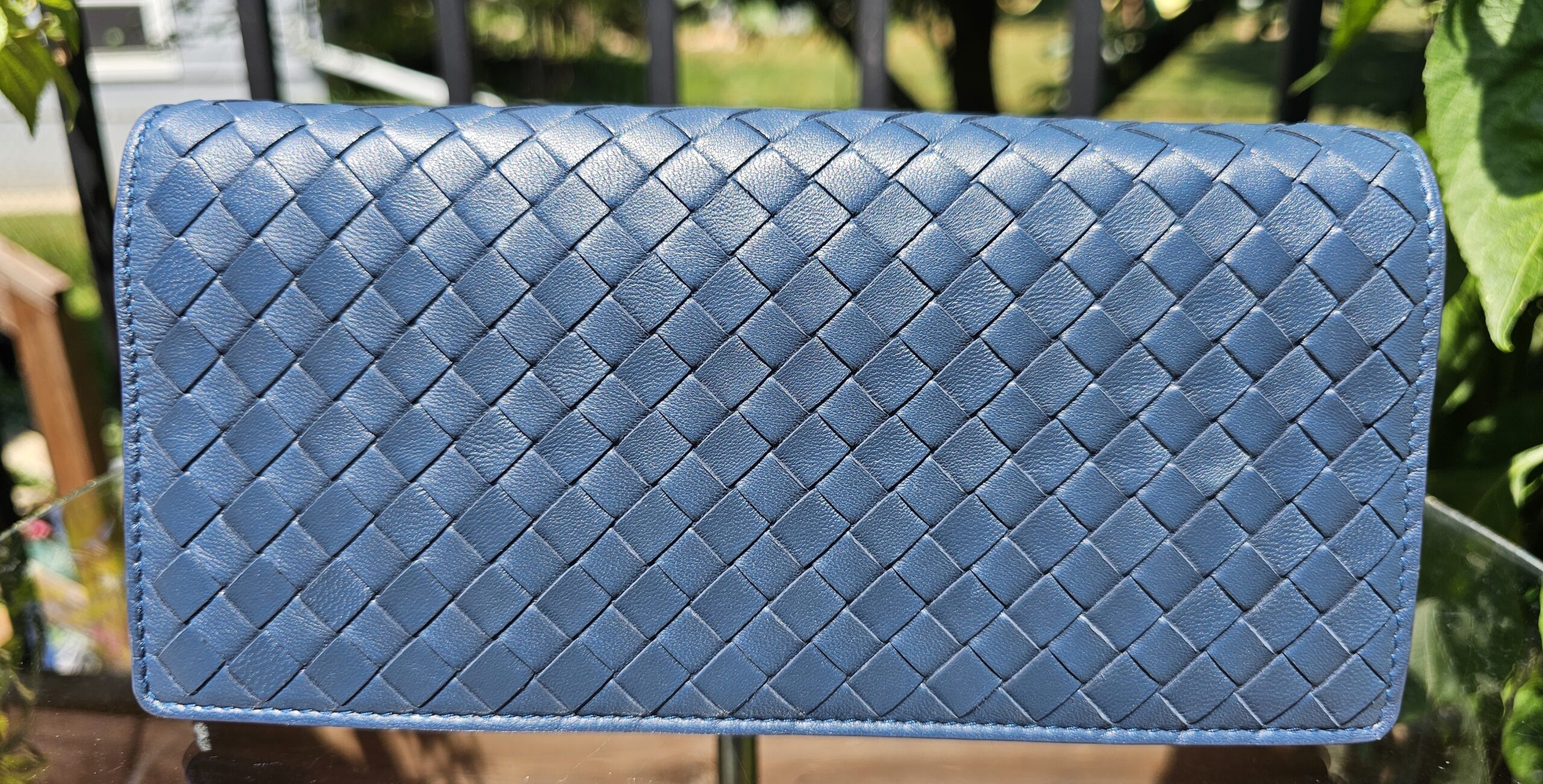 Bottega Veneta Intrecciato Weave Wallet on Strap - Image 3