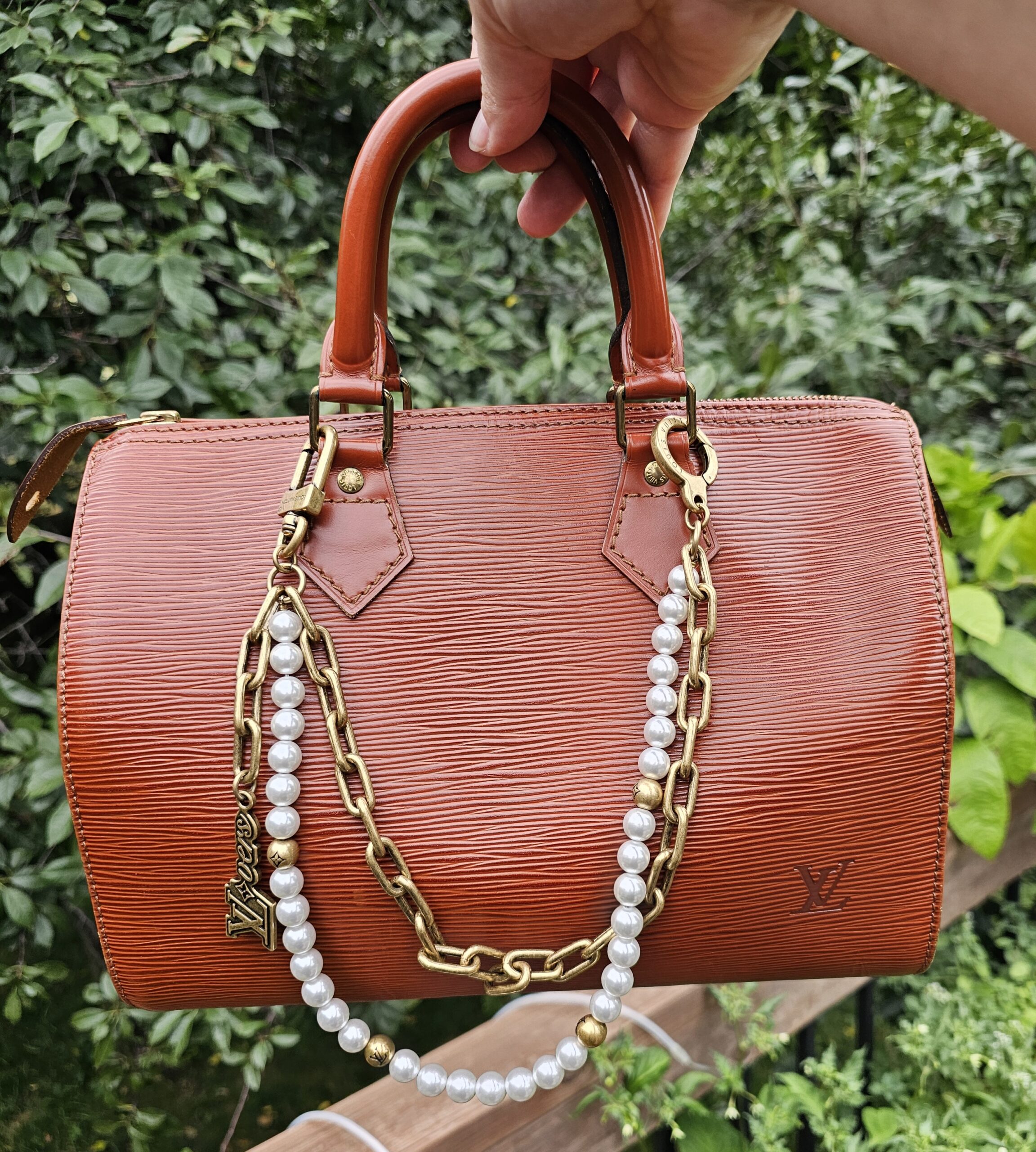Pearl chains belt charm - Image 4