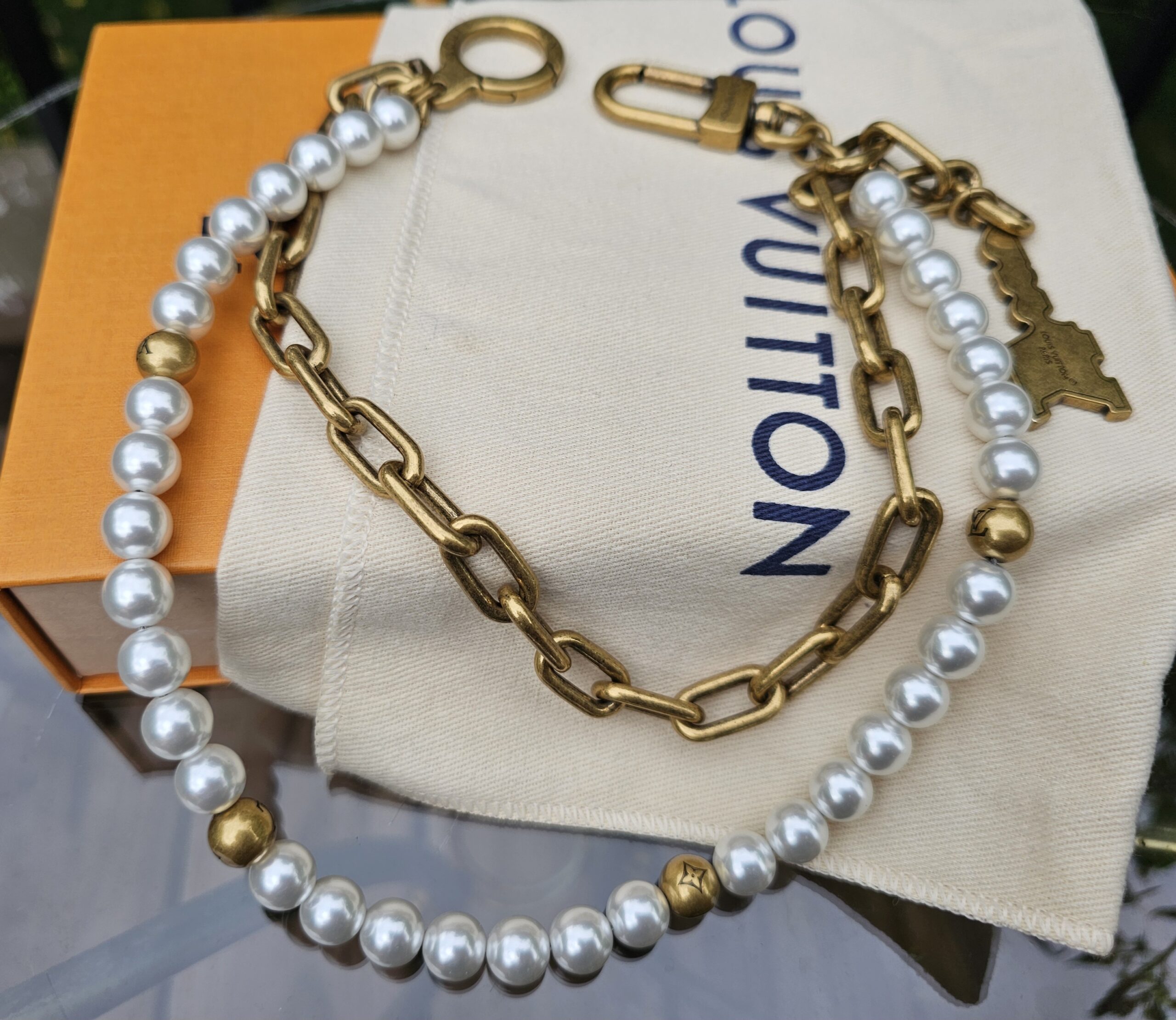 Pearl chains belt charm - Image 3