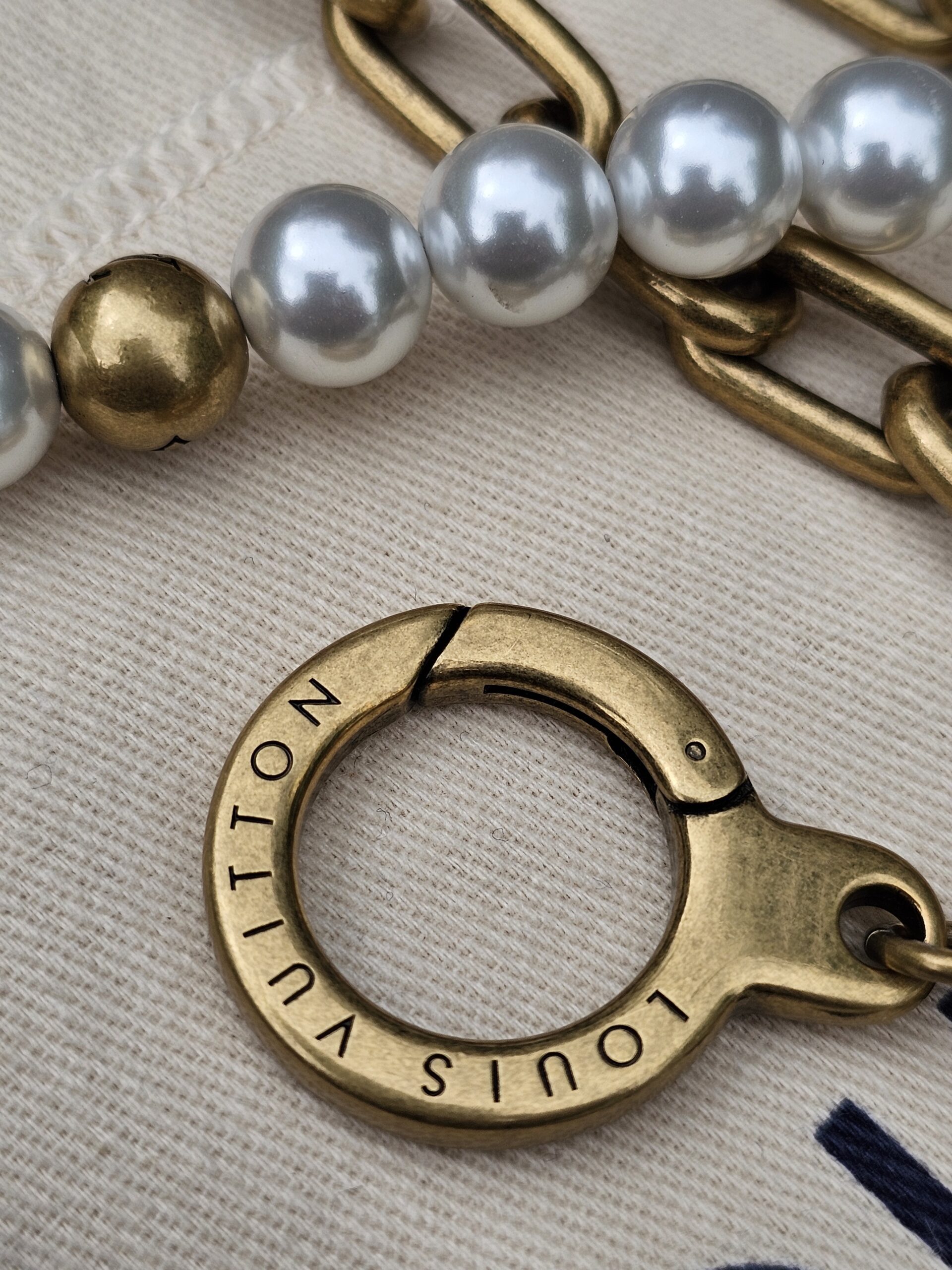 Pearl chains belt charm - Image 6
