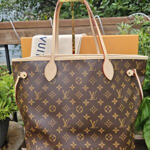 Neverfull MM Set Monogram - Image 3