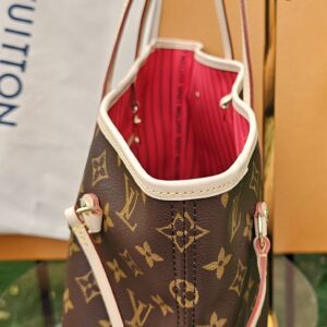 Neverfull MM Set Monogram - Image 5