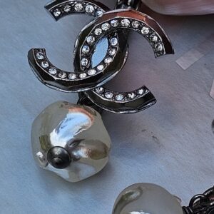 Chanel Crystal CC Baroque Pearl Swing Earrings | Gunmetal Ruthenium Finish | 2017 Collection | A17B - Image 7