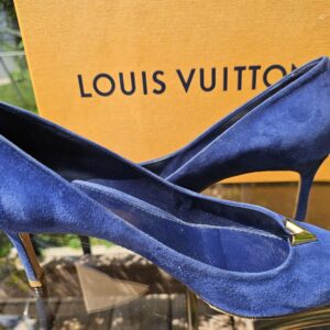 Louis Vuitton Kitten V Seude Heels - Image 7