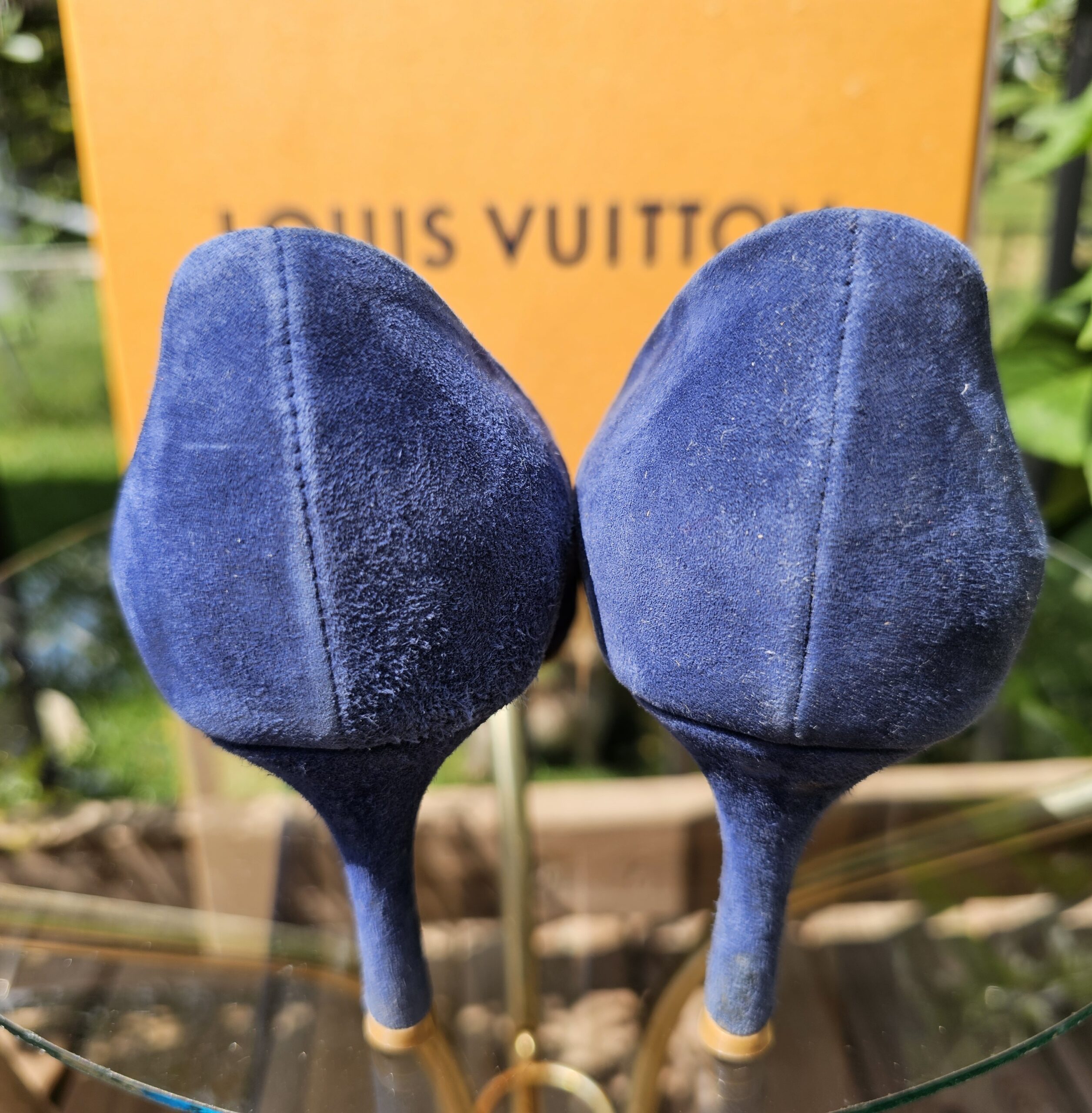 Louis Vuitton Kitten V Seude Heels - Image 8