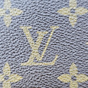 Kisslock Coin Wallet - Image 8