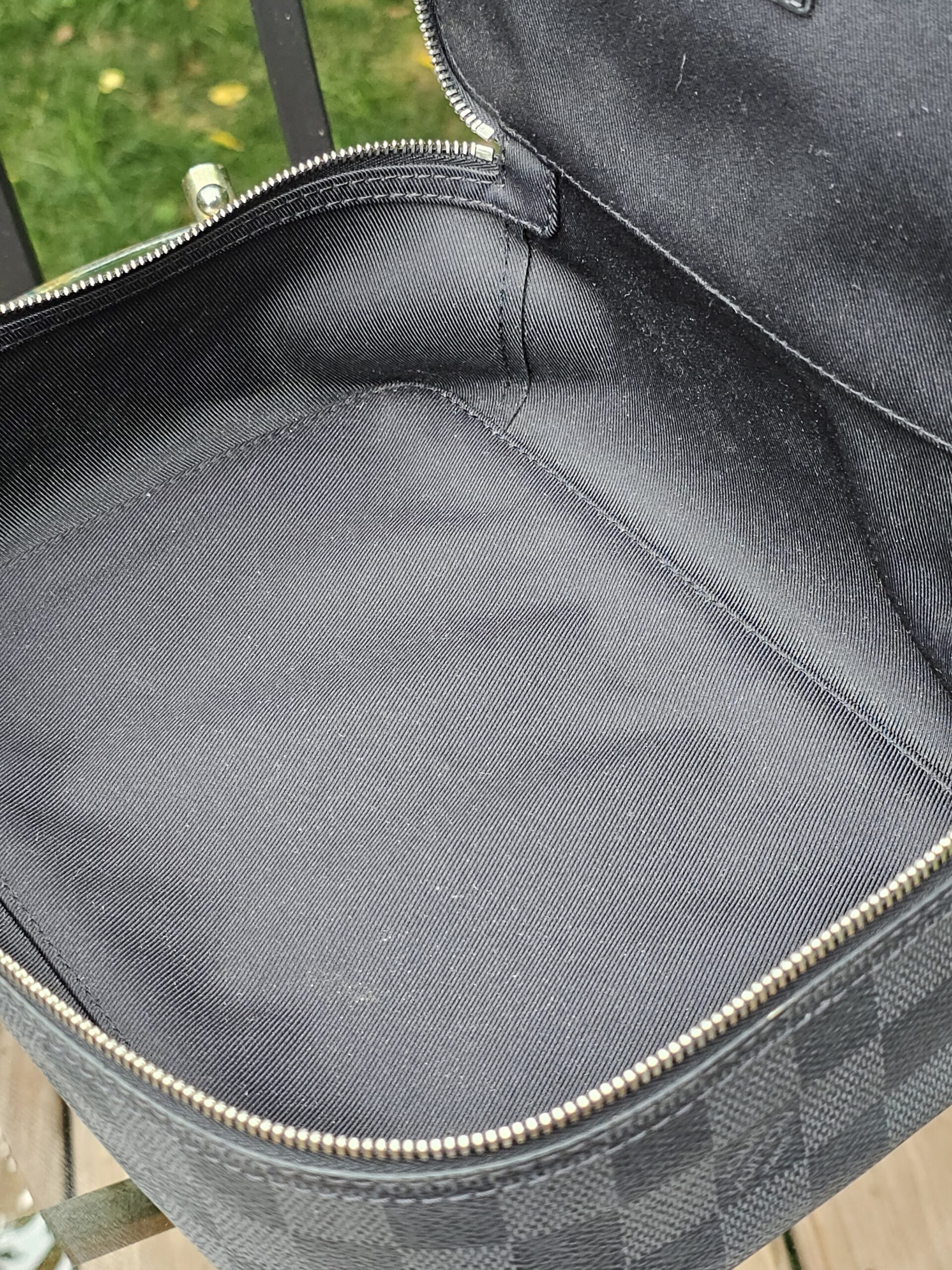 Louis Vuitton Graphite Cube Langemont MM - Image 12