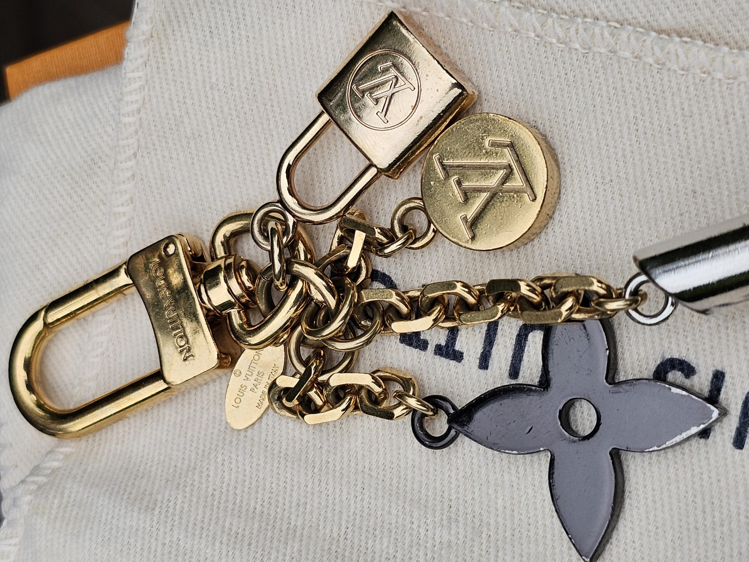 Louis Vuitton Kaleido V Bag Charm & Key Holder M67377 Gold & Silver Metal - Image 7