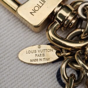 Louis Vuitton Kaleido V Bag Charm & Key Holder M67377 Gold & Silver Metal - Image 6
