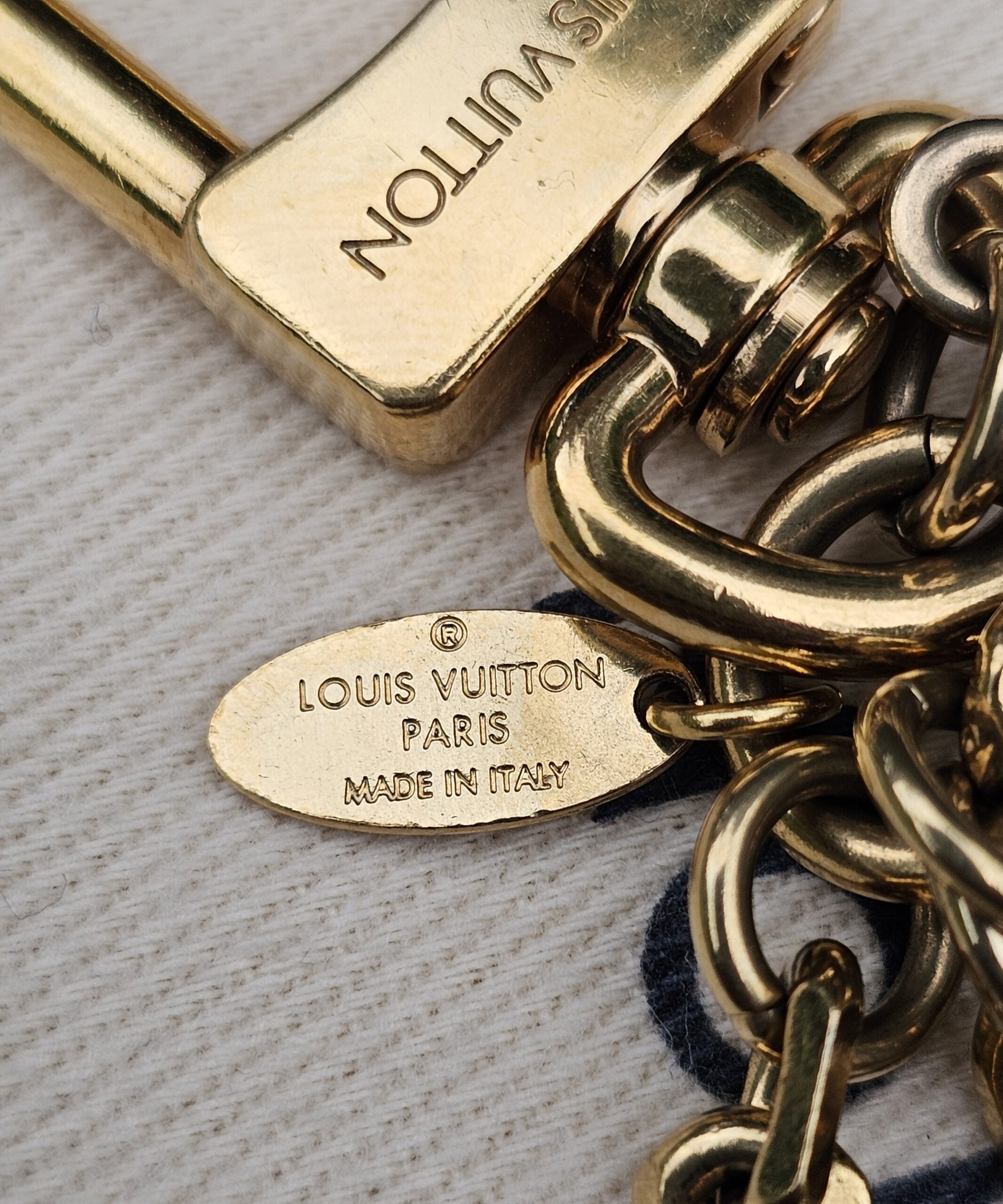 Louis Vuitton Kaleido V Bag Charm & Key Holder M67377 Gold & Silver Metal - Image 6