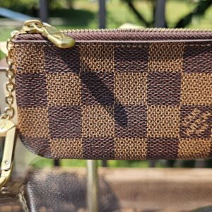 Louis Vuitton Damier Ebene Key Pouch (Key Cles) – Original Size | Authentic | Made in Spain