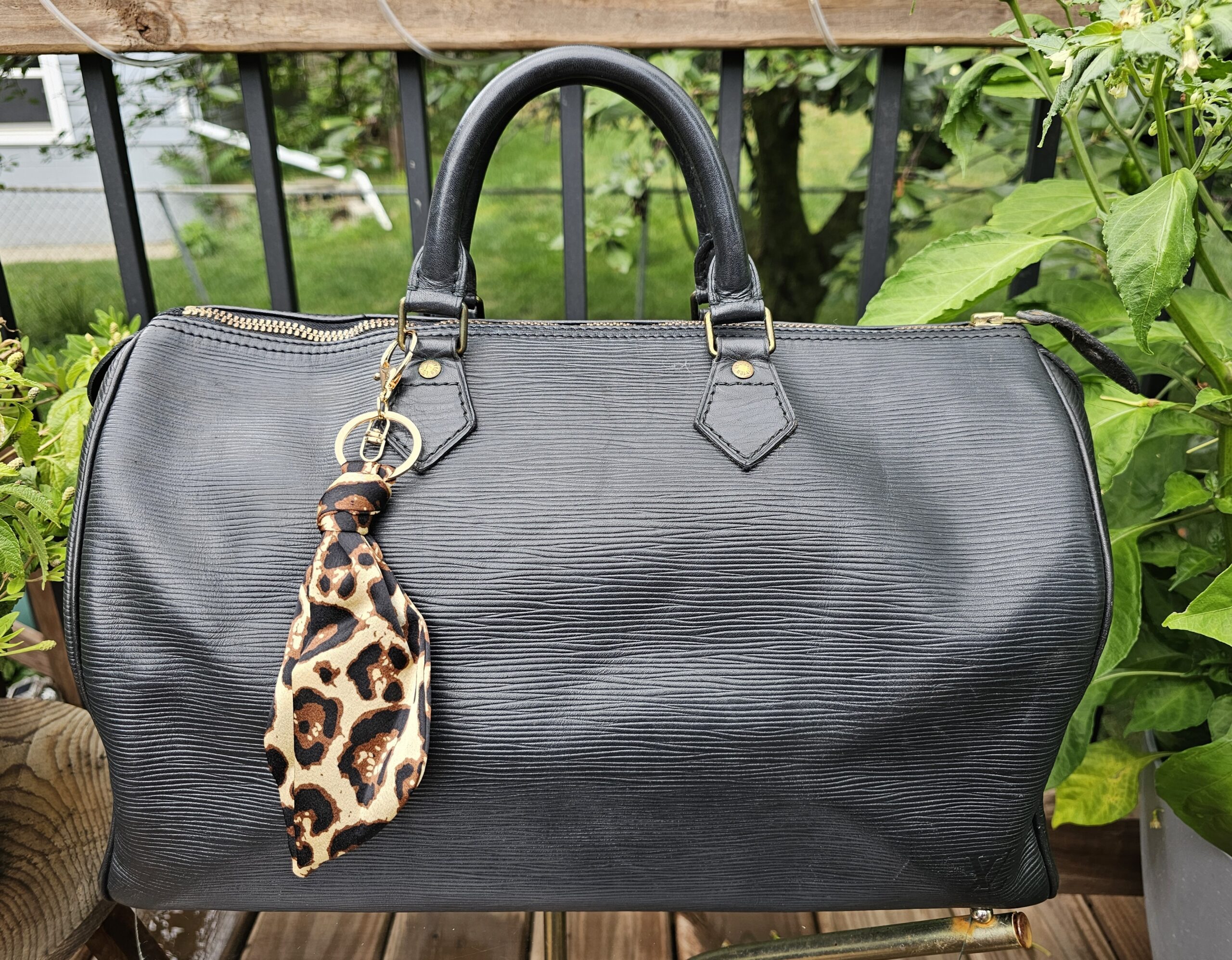 Louis Vuitton Speedy 35 Black Epi Leather Handbag Made in France