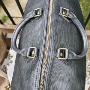 Louis Vuitton Speedy 35 Black Epi Leather Handbag Made in France - Image 6