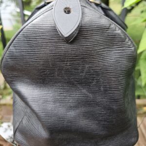 Louis Vuitton Speedy 35 Black Epi Leather Handbag Made in France - Image 7