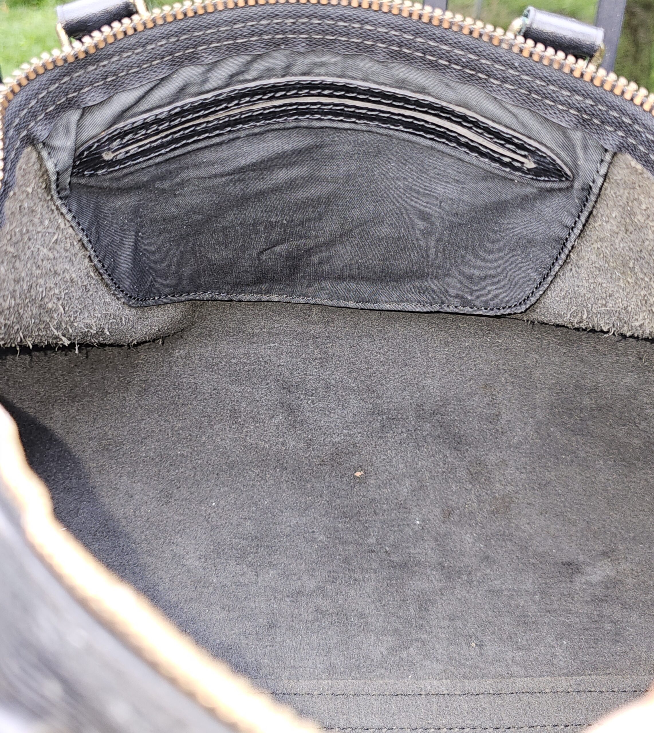 Louis Vuitton Speedy 35 Black Epi Leather Handbag Made in France - Image 26