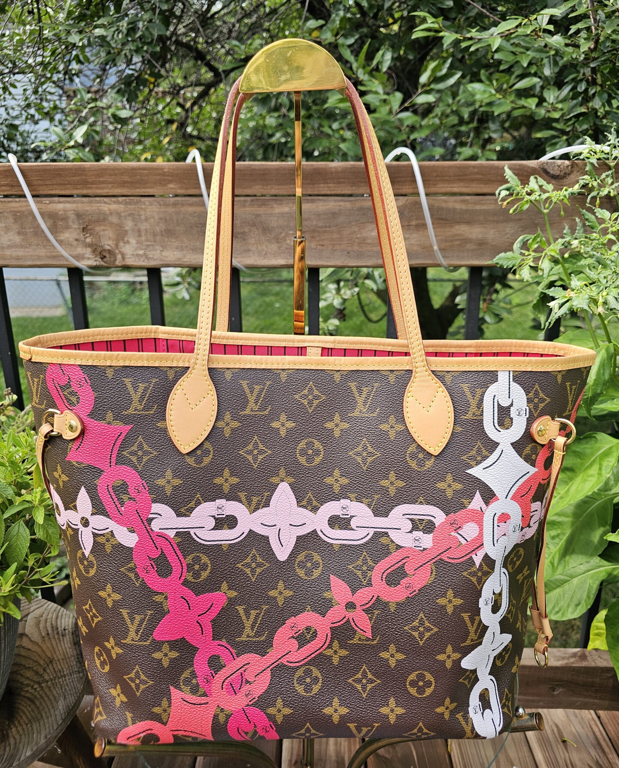 Louis Vuitton Monogram Bay Chain Set Neverfull MM with Matching Pochette - Image 3