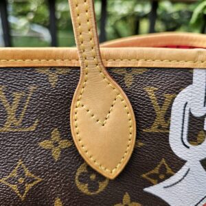 Louis Vuitton Monogram Bay Chain Set Neverfull MM with Matching Pochette - Image 11