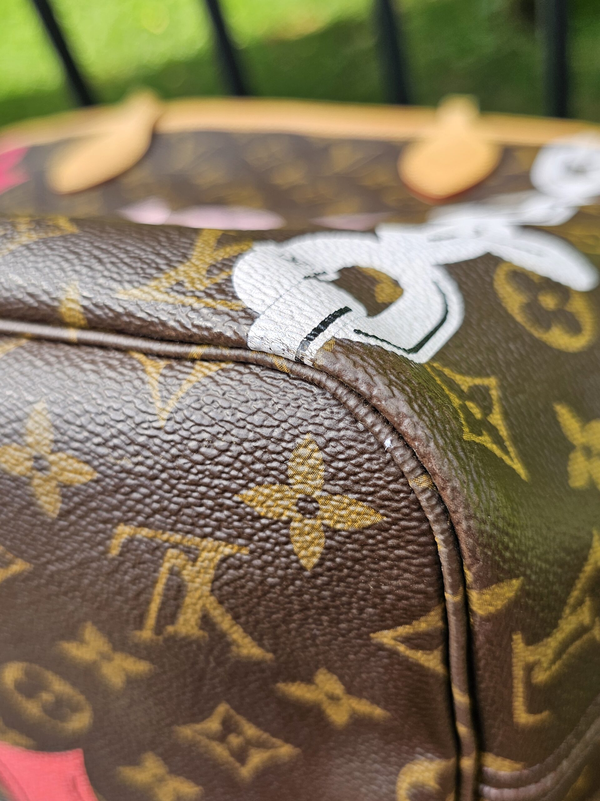Louis Vuitton Monogram Bay Chain Set Neverfull MM with Matching Pochette - Image 14