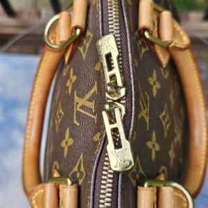 Louis Vuitton Alma PM Monogram Canvas - Image 11