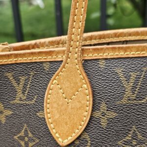 Louis Vuitton Neverfull MM Monogram Canvas Tote Bag | Authentic Luxury Shoulder Bag | Classic Everyday Tote - Image 7