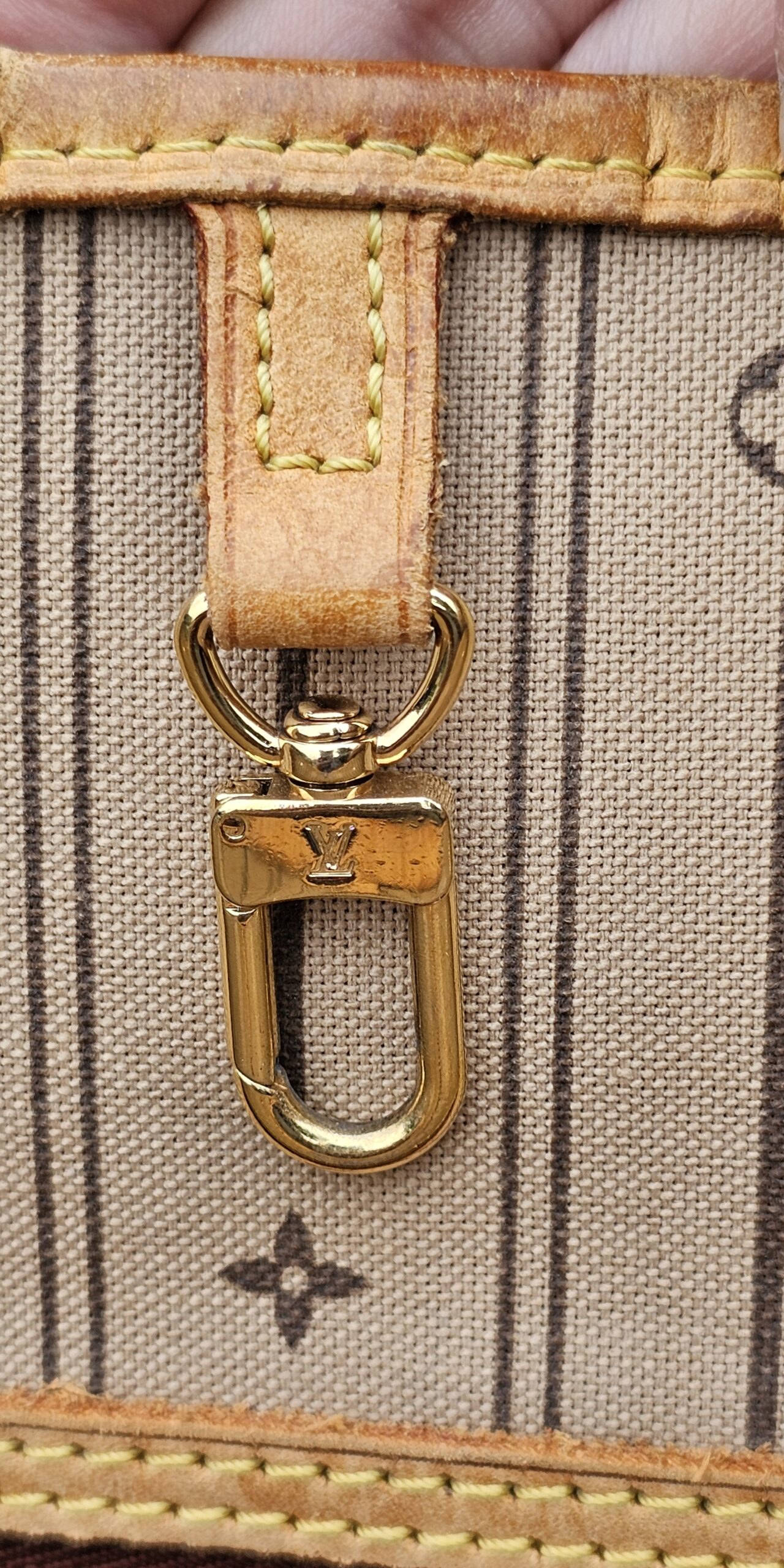 Louis Vuitton Neverfull MM Monogram Canvas Tote Bag | Authentic Luxury Shoulder Bag | Classic Everyday Tote - Image 16