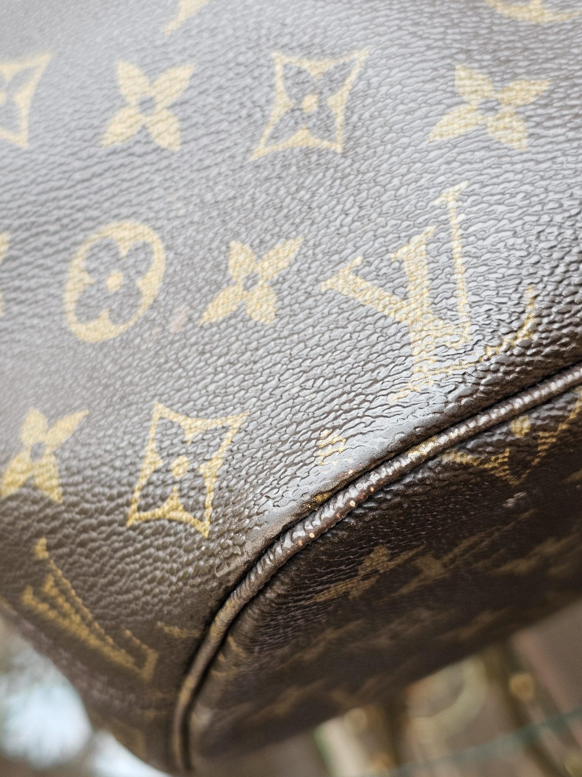 Louis Vuitton Neverfull MM Monogram Canvas Tote Bag | Authentic Luxury Shoulder Bag | Classic Everyday Tote - Image 20