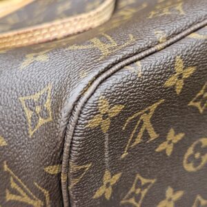 Louis Vuitton Neverfull MM Monogram Canvas Tote Bag | Authentic Luxury Shoulder Bag | Classic Everyday Tote - Image 22