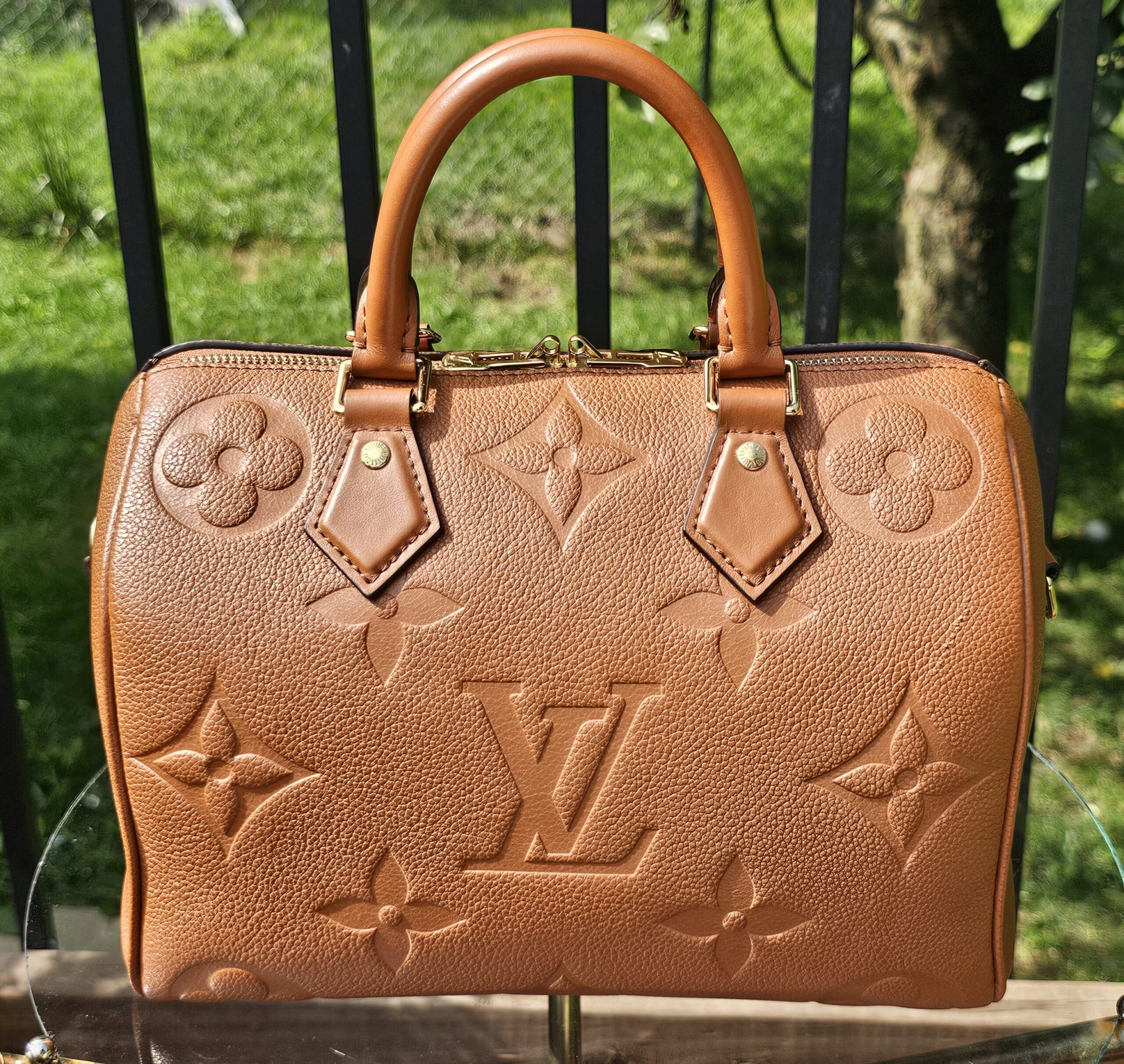 Louis Vuitton Speedy Bandoulière 25 Monogram Empreinte Cognac Leather - Image 3