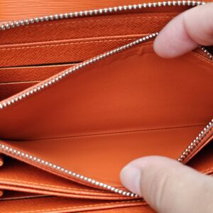 Louis Vuitton Alma PM & Zippy Wallet Orange Piment Epi Leather Set - Image 32